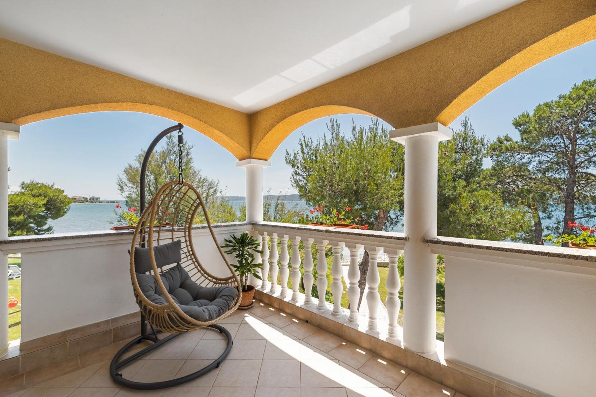 Beach Apartments Villa Kaya ซูโกชัน ห้อง รูปภาพ